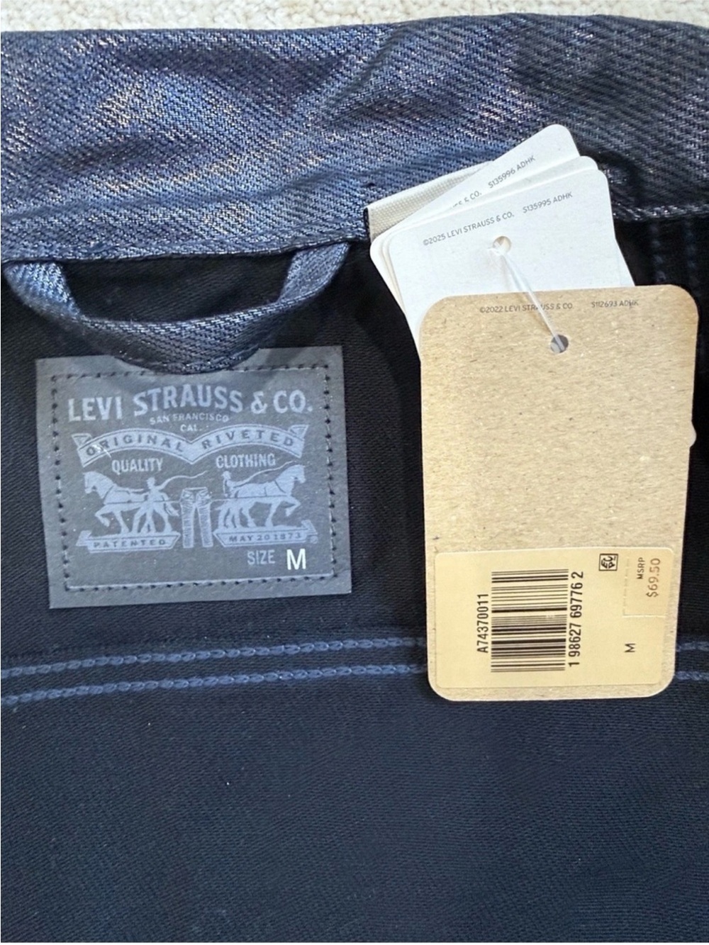 Jeans Subcategory Classification - Picture 6 of 9